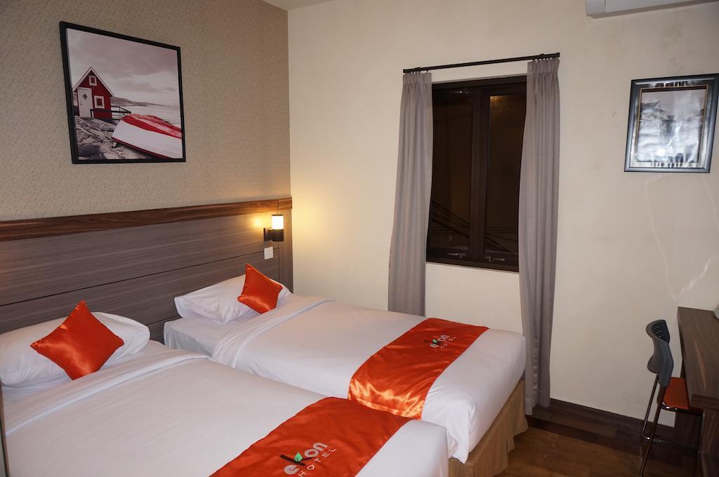 Ekon Hotel Yogyakarta Zimmer foto
