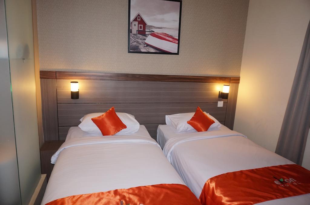 Ekon Hotel Yogyakarta Zimmer foto