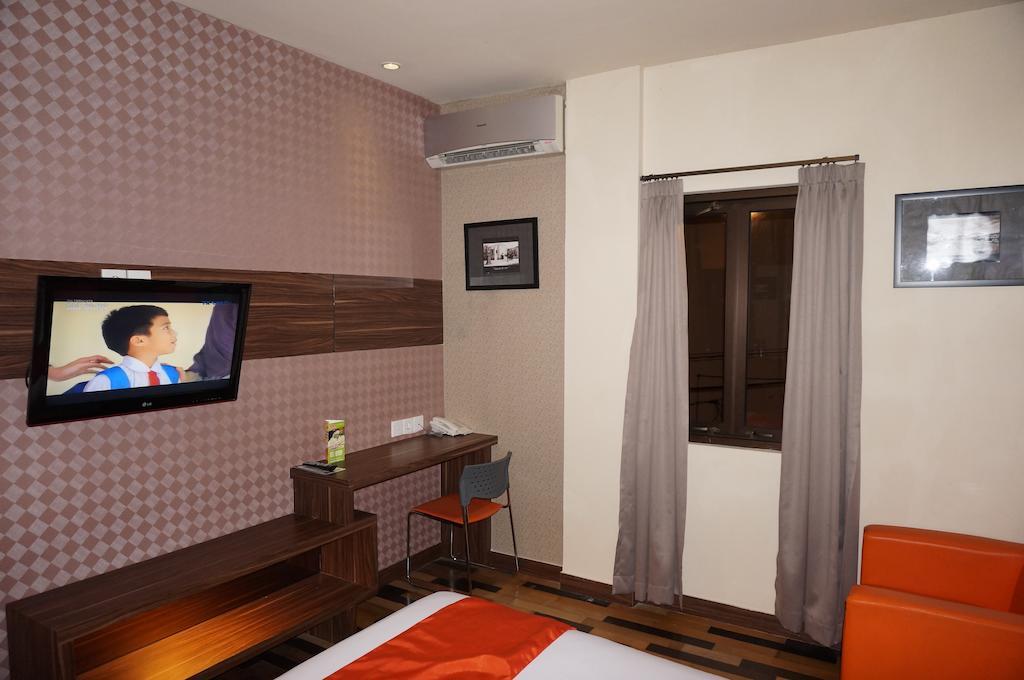 Ekon Hotel Yogyakarta Zimmer foto